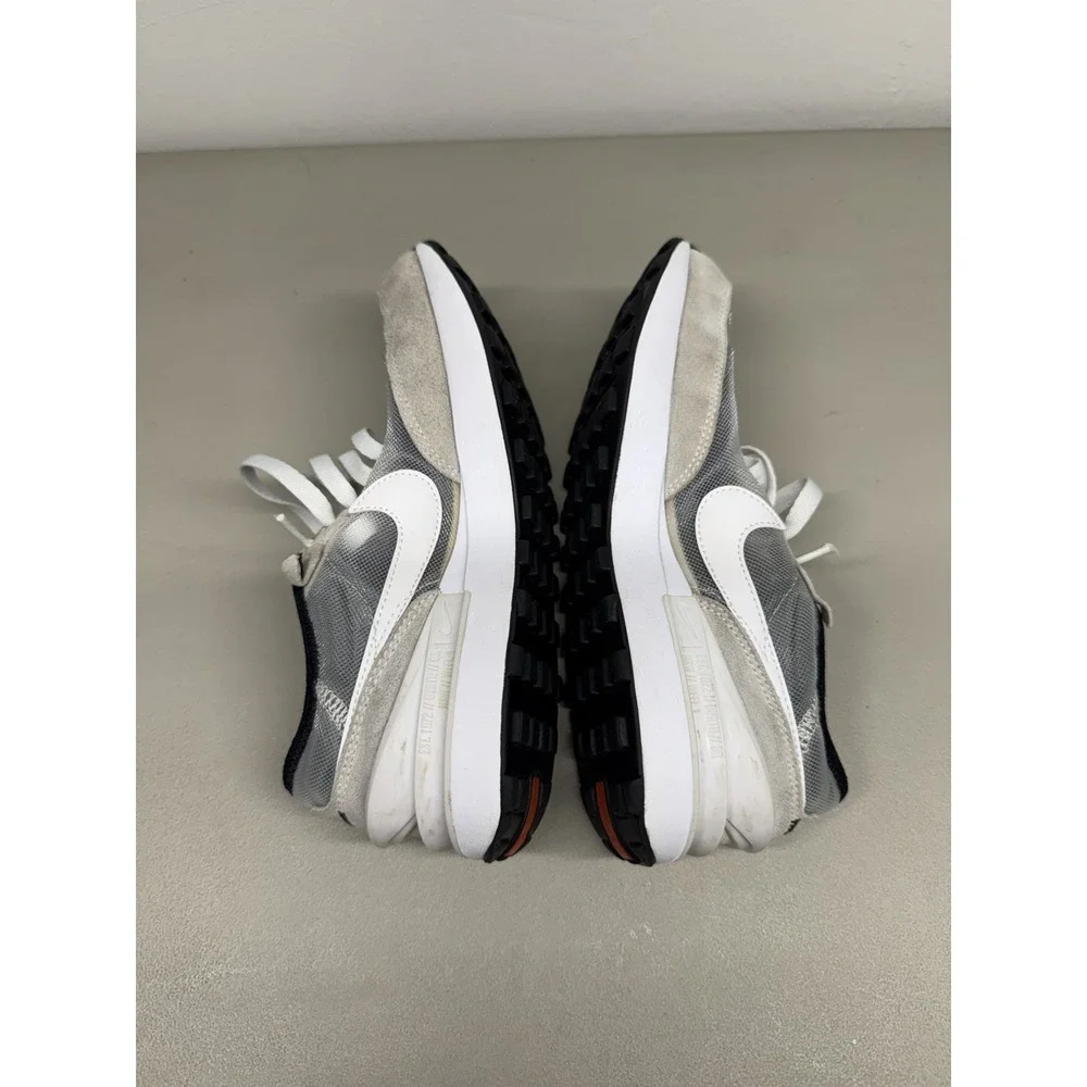Nike Waffle One Boys Size 5Y Gray Athletic Running Shoes Sneakers DC0481-100